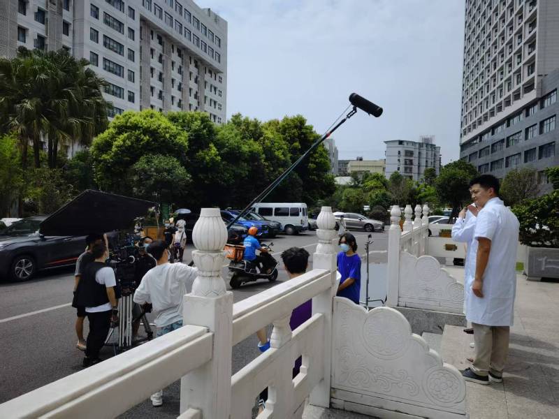 东海县广告片拍摄公司低成本实现高规格制作的诀窍